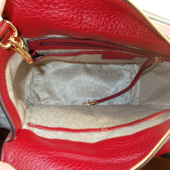 Michael Kors Red Leather Shoulder Handbag - Picture 5 of 9